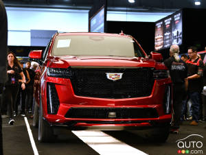 First Cadillac Escalade-V Auctioned Off for $500,000